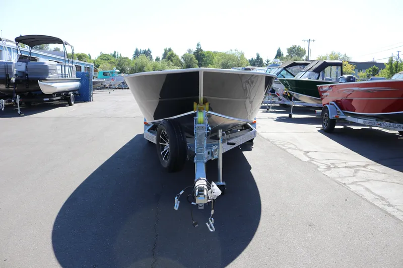 Slide: The Image of 2025 Alumaweld Columbia 23 boat on trailer in outdoor showroom. - 35
