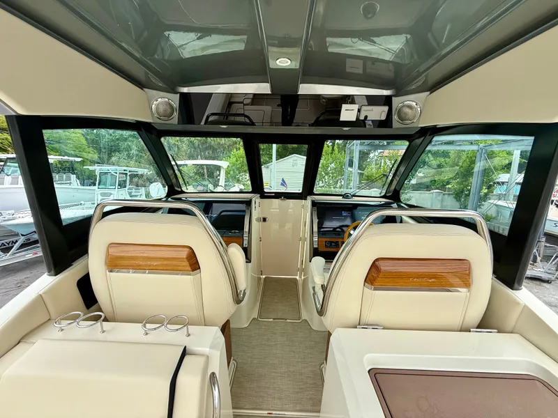 Slide: The Image of Interior of 2026 Chris-Craft Calypso 32 boat. - 26