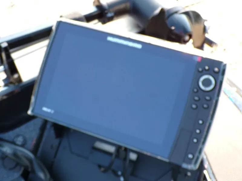 Slide: The Image of Fishfinder display on 2025 Skeeter FXR20L boat dashboard. - 16