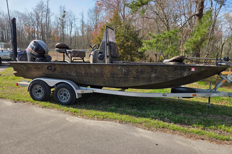 The Image of G3 Bay 20 DLX Camo 2019 - undefined