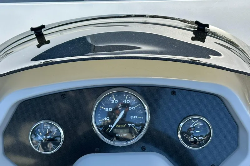 Slide: The Image of Dashboard of 2026 Sweetwater EX 2286 SFLX boat with gauges. - 16