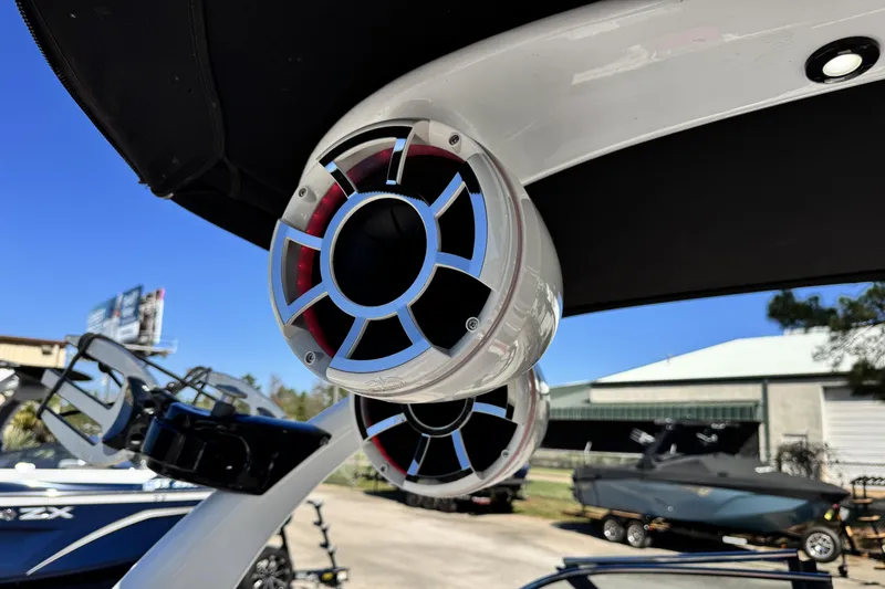 Slide: The Image of Speakers on a 2015 Tigé Z3 boat, showcasing sleek design and modern audio features. - 17