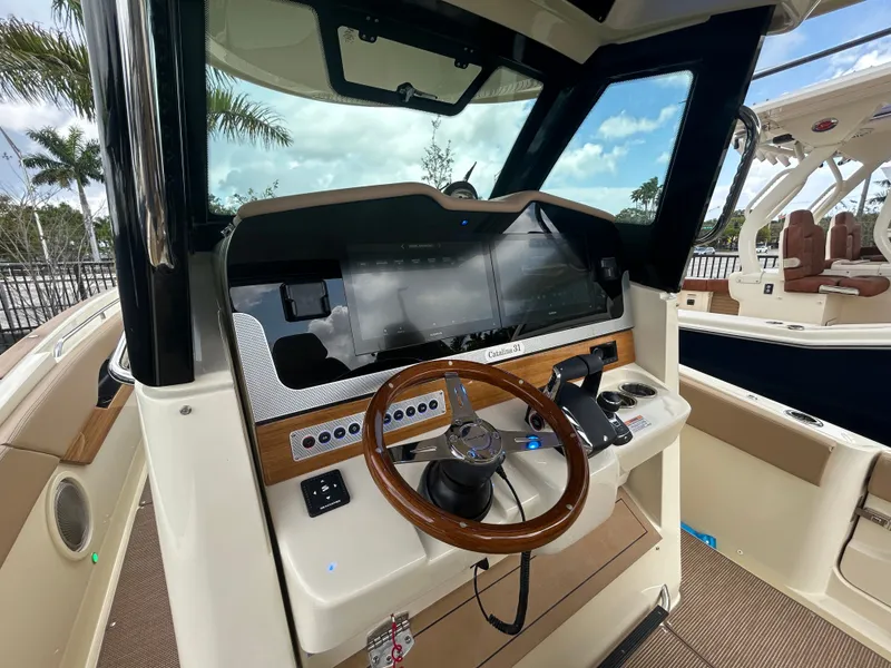 Slide: The Image of Chris-Craft Catalina 31 2027 - 2