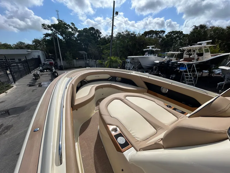 Slide: The Image of Chris-Craft Catalina 31 2027 - 6