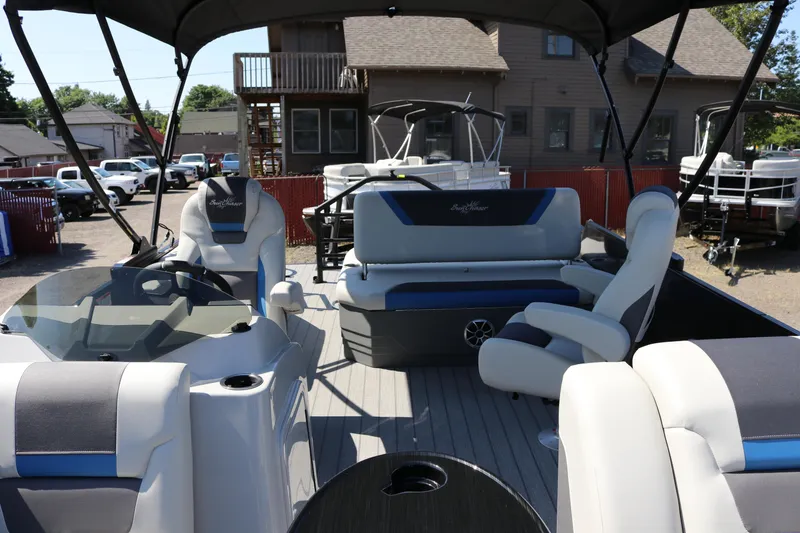 Slide: The Image of Interior of 2025 SunChaser Geneva Sport 23 SB DH pontoon boat. - 33