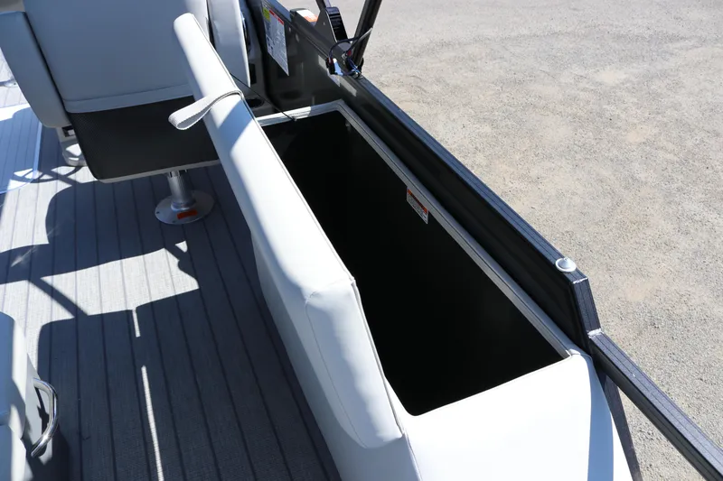 Slide: The Image of Bench seat with storage on SunChaser Geneva Sport 23 SB DH 2025. - 8