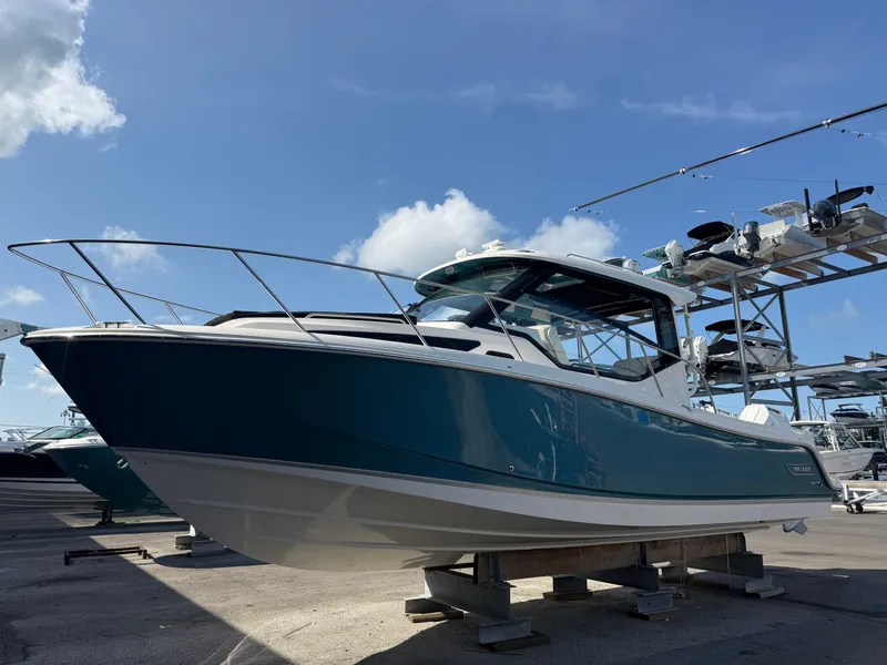 Slide: The Image of Boston Whaler 325 Conquest 2027 - 3