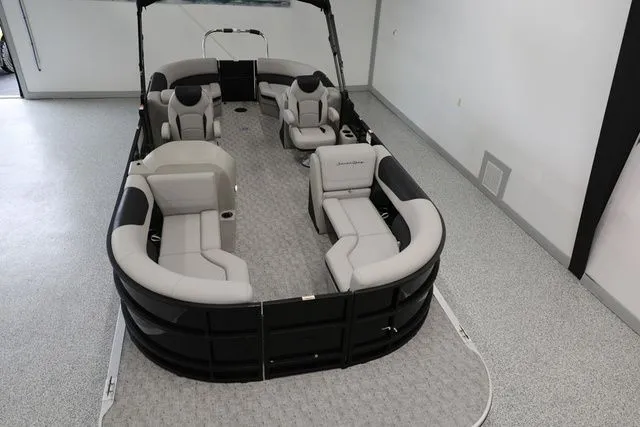 Slide: The Image of South Bay LE 224 RS 2.75 JAWS EDITION TRITOON 2026 - 21