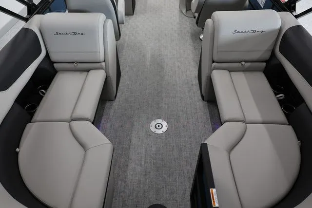 Slide: The Image of South Bay LE 224 RS 2.75 JAWS EDITION TRITOON 2026 - 11