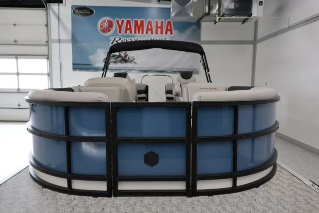 Slide: The Image of South Bay LE 224 RS 2.75 JAWS EDITION TRITOON 2026 - 5