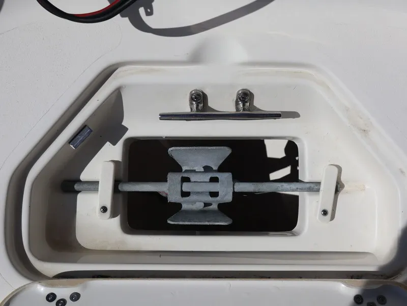 Slide: The Image of Key West 1720 Center Console 2023 - 17