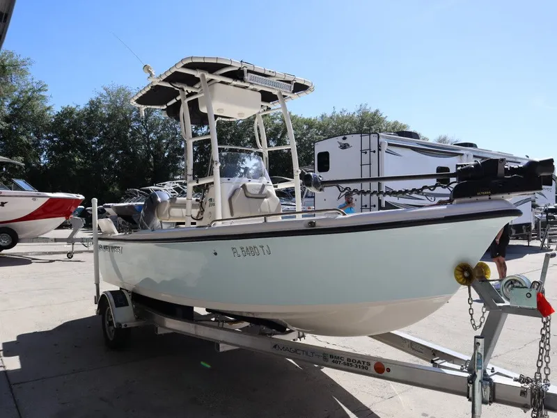 Slide: The Image of Key West 1720 Center Console 2023 - 4