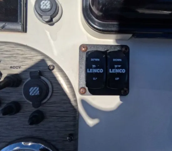 Slide: The Image of Carolina DLX 1980 2014 - 16