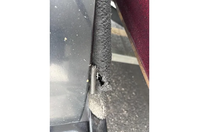 Slide: The Image of Damaged carpet on a 2016 Nitro Z20 boat trailer. - 20