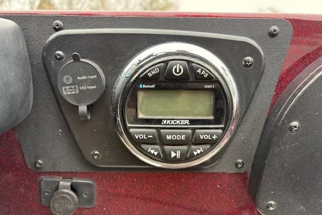 Slide: The Image of Audio control panel on 2016 Nitro Z20 boat dashboard with Bluetooth and USB input. - 37