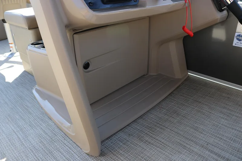 Slide: The Image of Interior view of 2025 SunChaser Vista 18 Fish boat console area. - 12