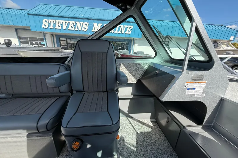 Slide: The Image of Interior of 2025 Alumaweld Stryker X202 boat at Stevens Marine dealership. - 21