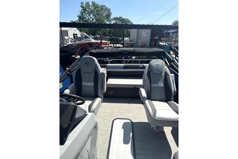 Slide: The Image of 2024 Viaggio Lago X-S boat interior with modern seating and sleek design. - 6