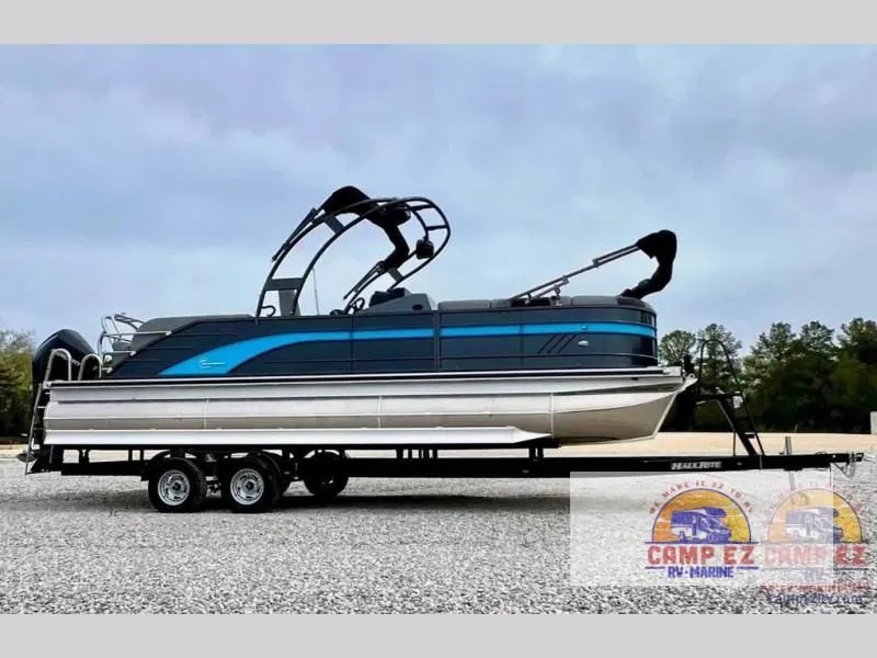 The Image of ULTRA LOUNGER T25 2024 - 1