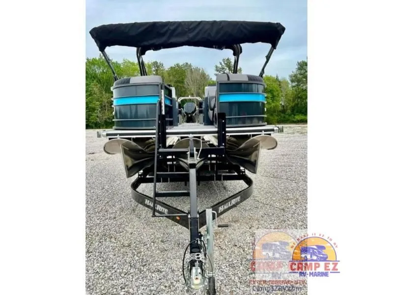 Slide: The Image of ULTRA LOUNGER T25 2024 - 3