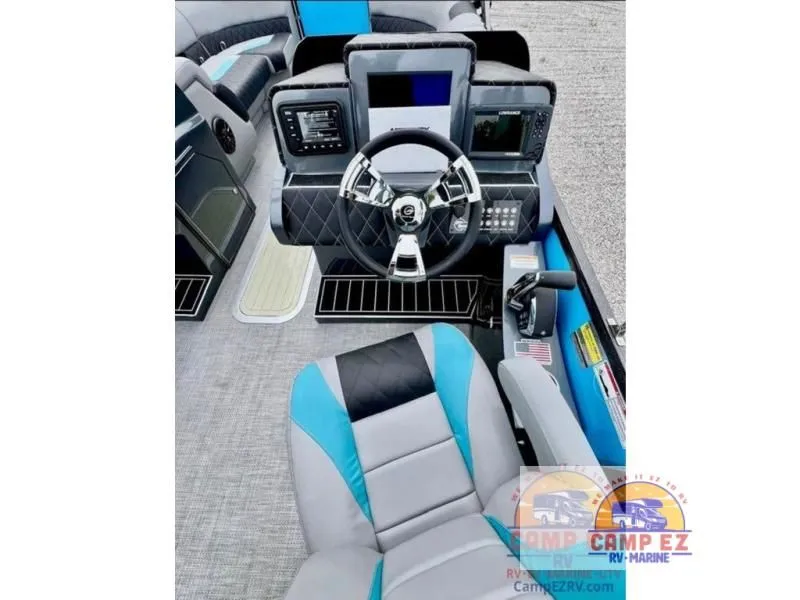 Slide: The Image of ULTRA LOUNGER T25 2024 - 7