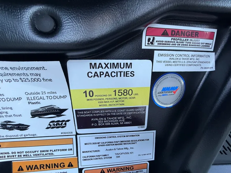 Slide: The Image of Avalon Excalibur Carbon Series Quad Lounger Shift Windshield - 27 FT w/ Twin 425's 2026 - 7