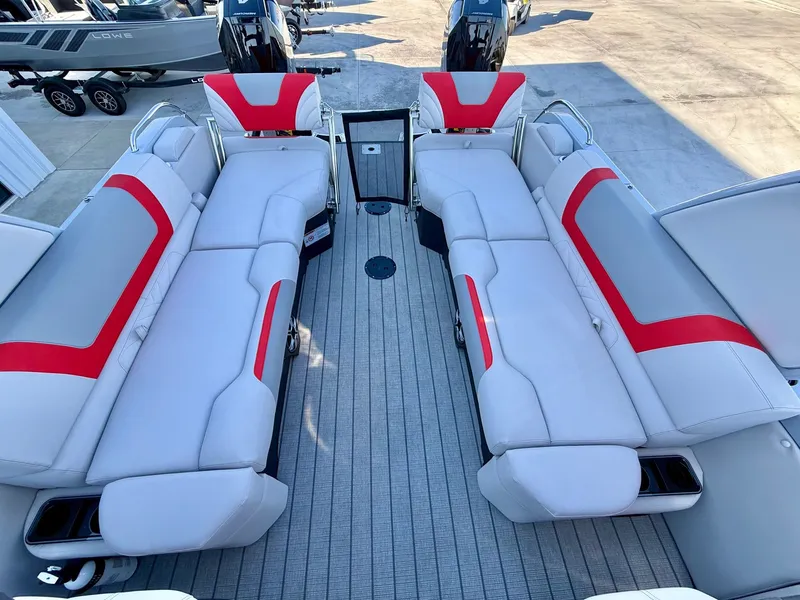 Slide: The Image of Avalon Excalibur LTD Quad Lounger Shift Windshield - 27 FT w/ Twin 425's 2026 - 8