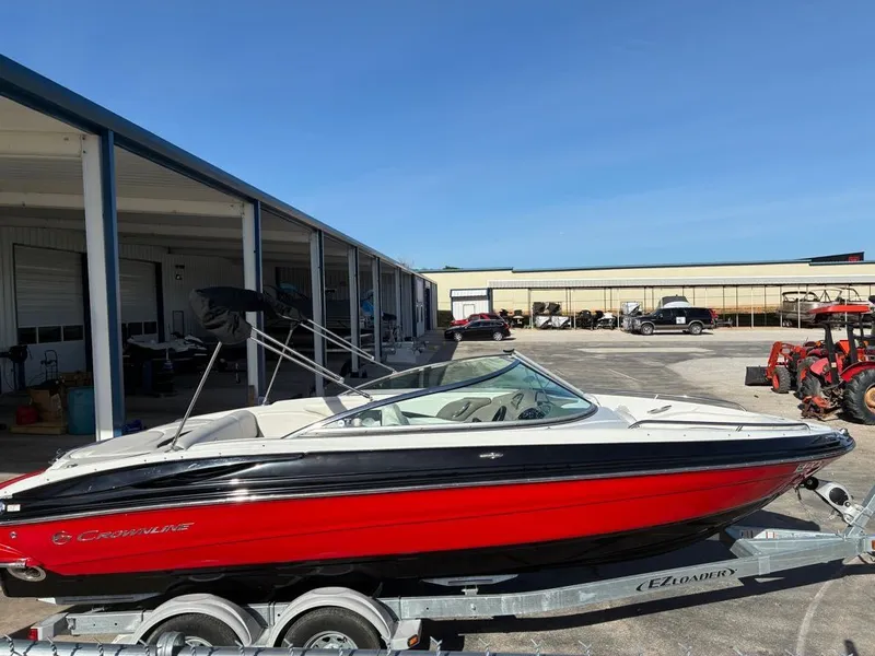 Slide: The Image of Crownline Boats 230 LS 2009 - 10