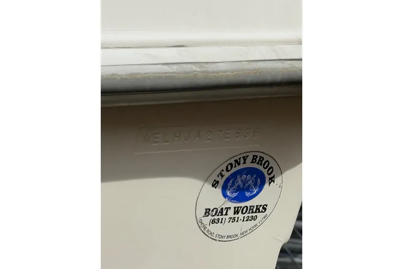 Slide: The Image of 2002 Wellcraft 22 Coastal Walkaround O/B with Stony Brook Boat Works sticker. - 20