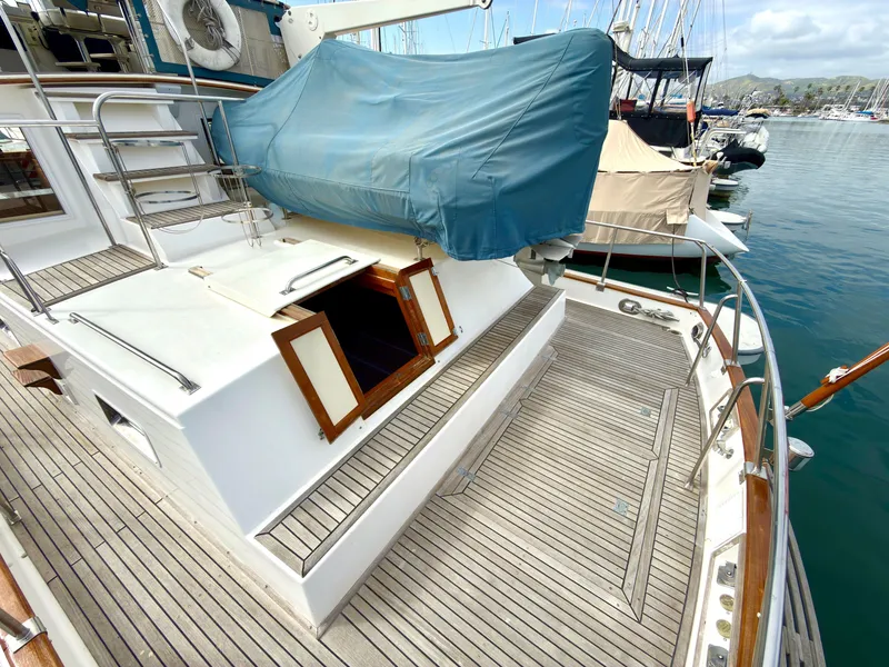 Slide: The Image of Grand Banks Classic 2003 - 126