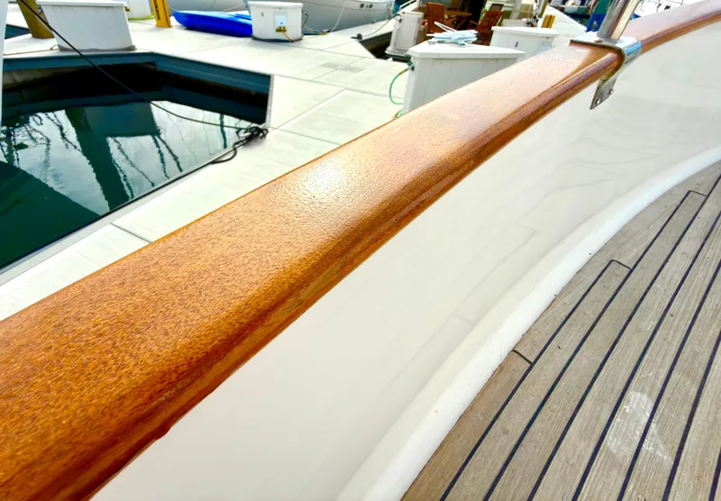 Slide: The Image of Grand Banks Classic 2003 - 141