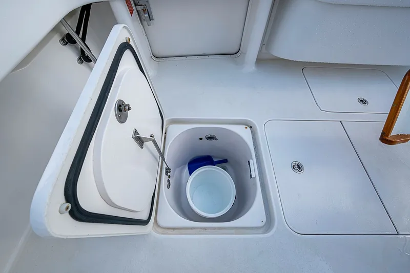 Slide: The Image of Viking 56 Convertible 2006 - 19