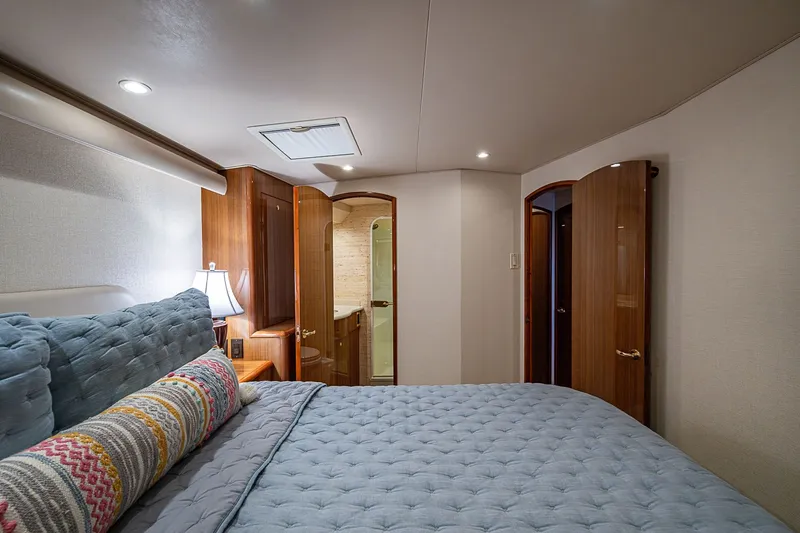 Slide: The Image of Viking 56 Convertible 2006 - 76