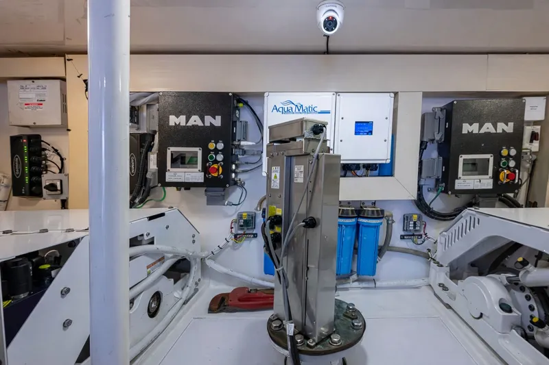 Slide: The Image of Viking 56 Convertible 2006 - 83