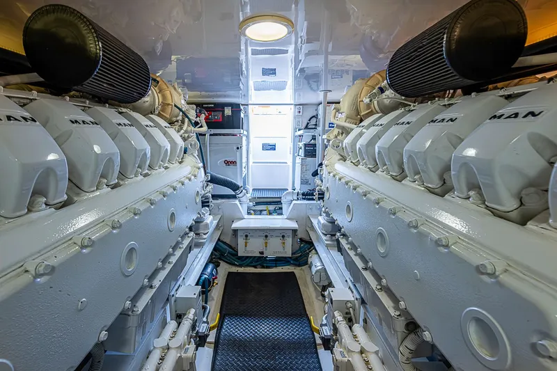 Slide: The Image of Viking 56 Convertible 2006 - 86