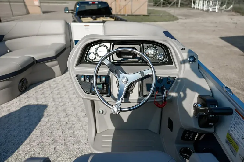 Slide: The Image of Manufacturer Provided Image: Manufacturer Provided Image: Manufacturer Provided Image - 8