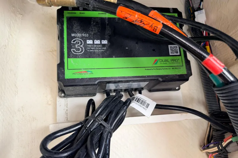 Slide: The Image of Dual Pro RS3 battery charger in a 2021 Maverick 18 HPX-V boat. - 38
