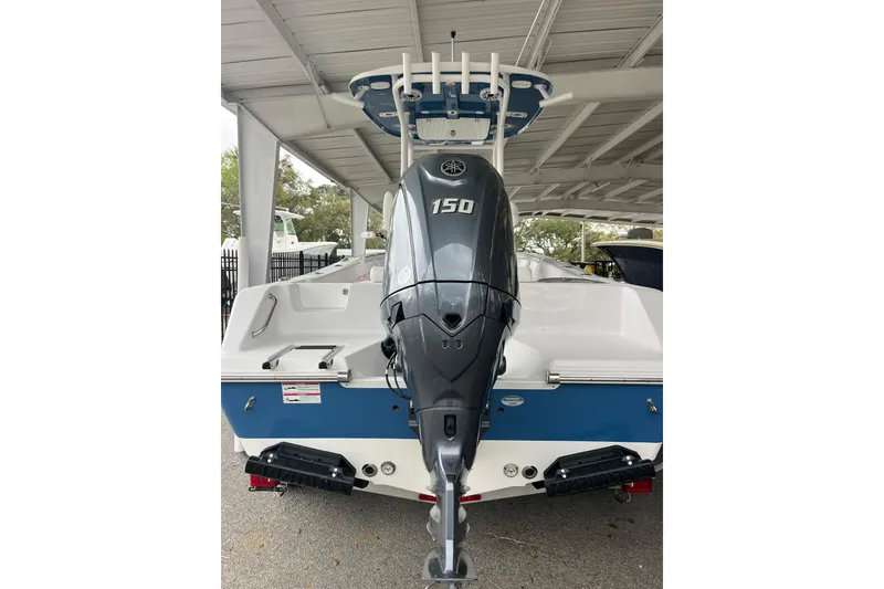 Slide: The Image of 2024 Sportsman Open 212 Center Console boat with Yamaha 150 outboard motor. - 3