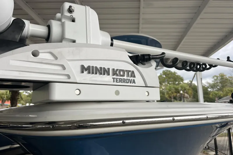 Slide: The Image of 2024 Sportsman Open 212 Center Console with Minn Kota Terrova trolling motor. - 6
