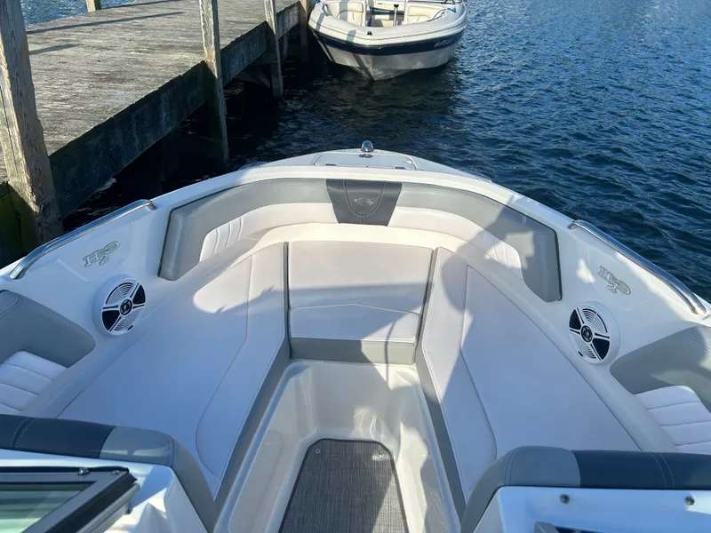 Slide: The Image of Chaparral 21 H2O Sport 2019 - 5