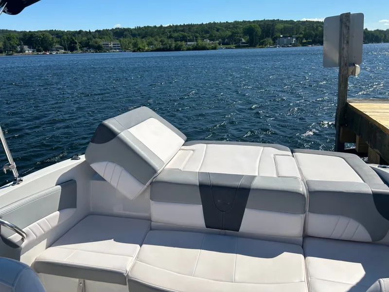 Slide: The Image of Chaparral 21 H2O Sport 2019 - 7