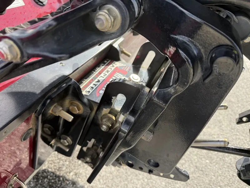 Slide: The Image of Close-up of a 2009 Triton Explorer 18 EXPLORER boat mechanism. - 3