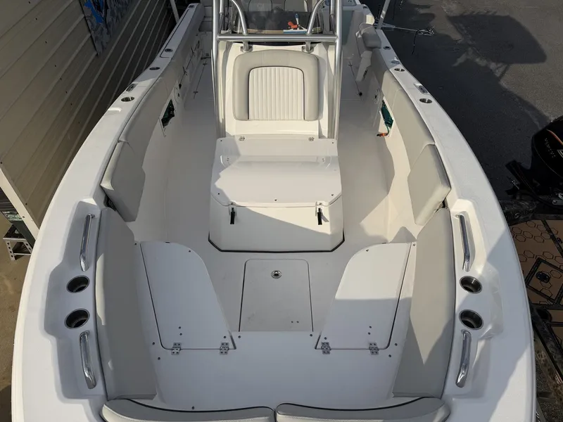 Slide: The Image of Interior view of a 2021 Sea Fox Commander 268 boat. - 12