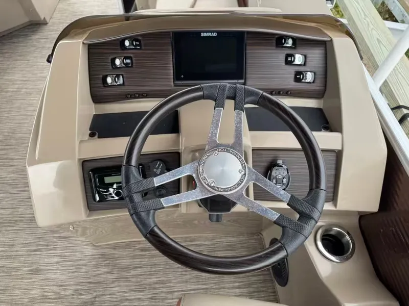 Slide: The Image of Bennington 22 LSR 2022 - 9