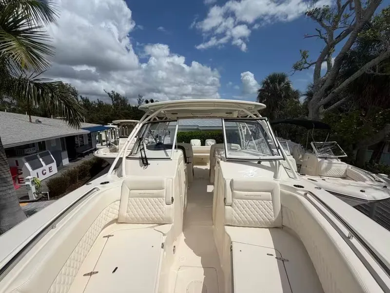 Slide: The Image of Grady-White Freedom 307 2026 - 10