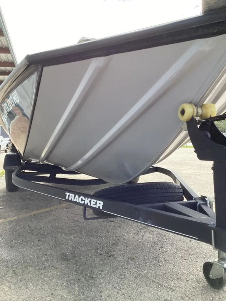 Slide: The Image of Tracker Pro Team 195 TXW 2020 - 12