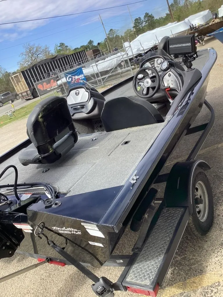 Slide: The Image of Tracker Pro Team 195 TXW 2020 - 6