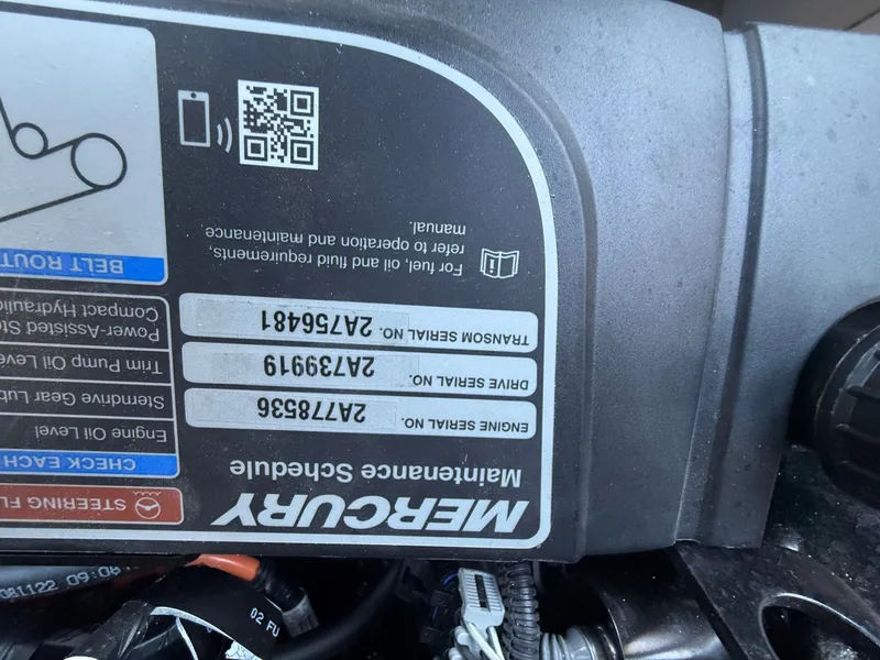 Slide: The Image of Chaparral 21 SSi 2023 - 3