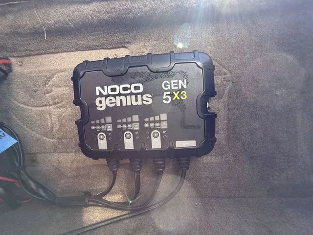 Slide: The Image of Charger 190 SUV 2005 - 13