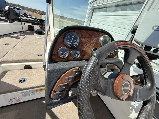 Slide: The Image of Charger 190 SUV 2005 - 19